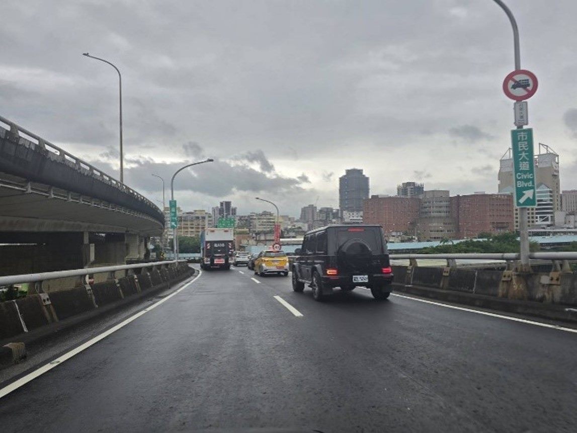 環河快速道路路面更新工程