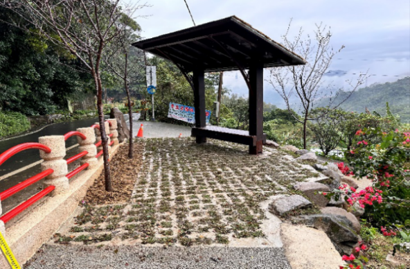 大地處_文山區貓空農業社區-入口意象及RC孔狀透水地坪