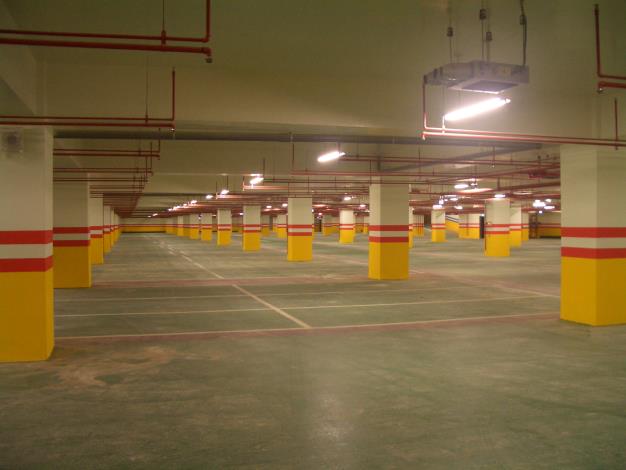 地下2樓停車場