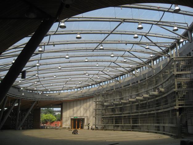 未來館ETFE智慧型溫室天窗