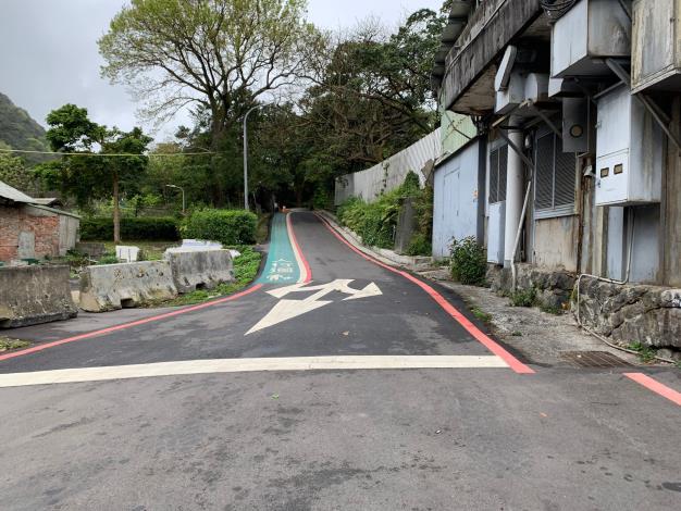 圖6 北投區建國街路面更新施工後2