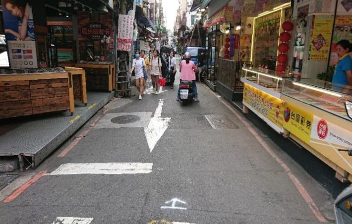 圖3士林區大南路3至37號路面照片(更新前)