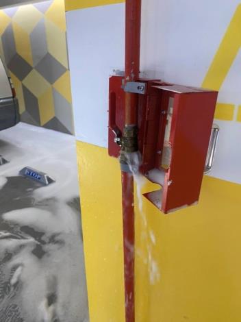 圖1地下停車場消防開關