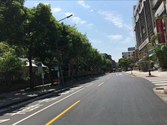 圖4 康樂街路面施作後1