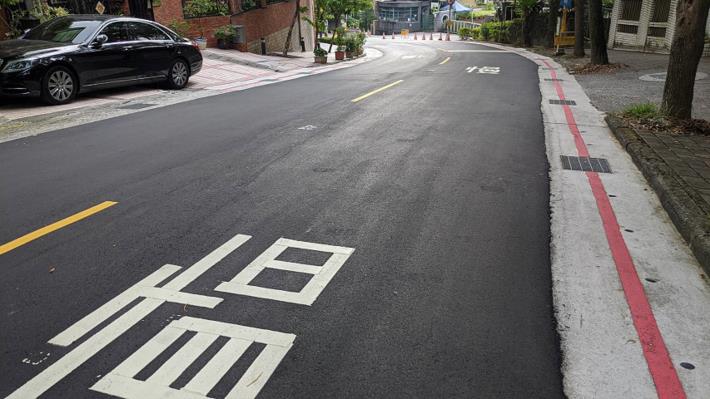 圖5、政大一街路面施工後
