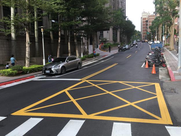 圖6 星雲街路面施作後2