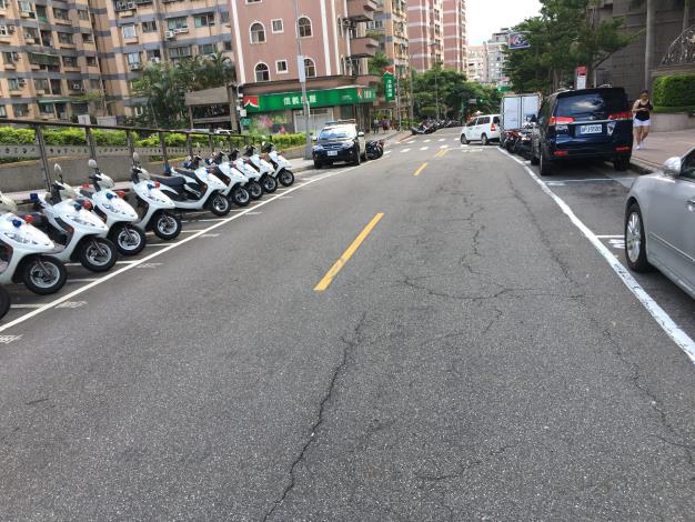 圖3 星雲街路面施作前1