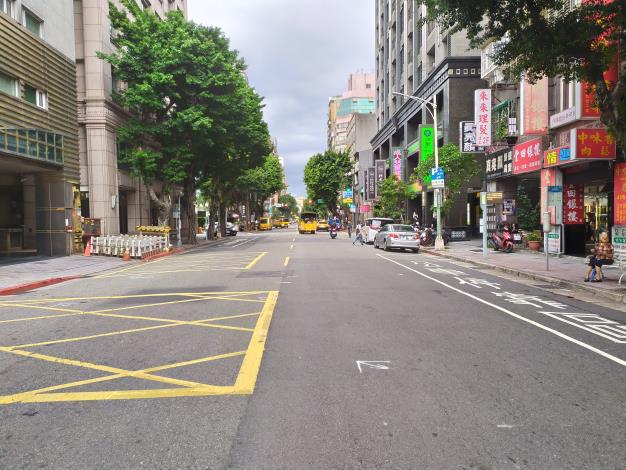 圖4林森北路(民權東路至錦州街)施工前-2