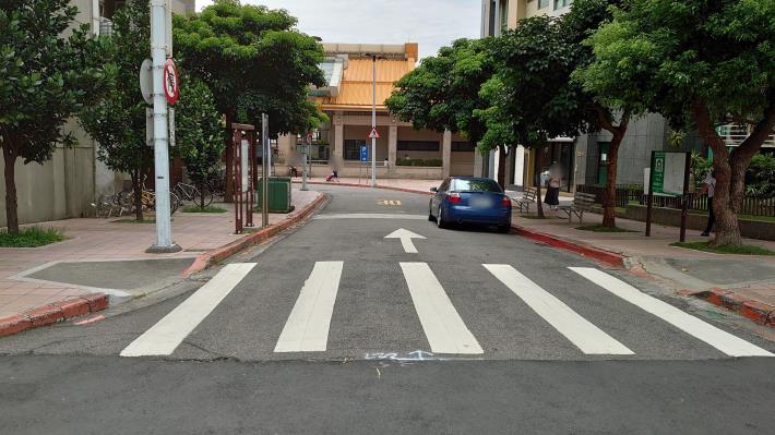 圖3北投區中央北路3段53巷路面照片(更新前)