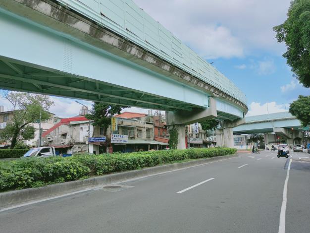 圖8麥帥二橋鋼構油漆防蝕塗裝改善工程施工後照片-健康路匝道
