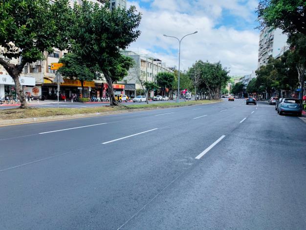 圖7 福國路(中山北路6段至文林路)路面更新完成