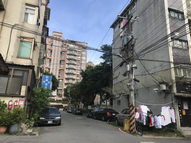 圖1 架空纜線1.JPG