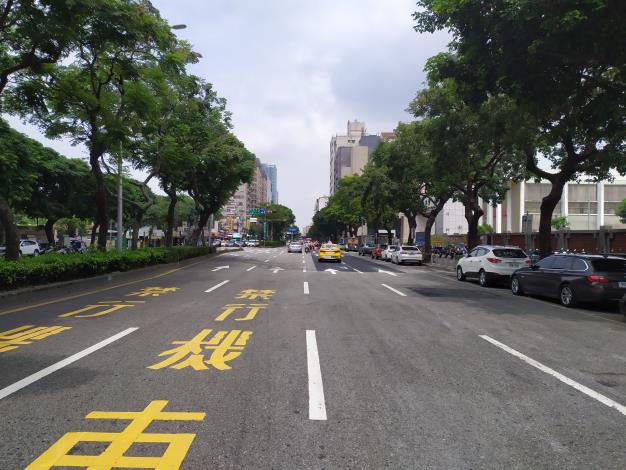 圖9民生東路3段東往西車道（復興北路至建國北路）施工前照片-2