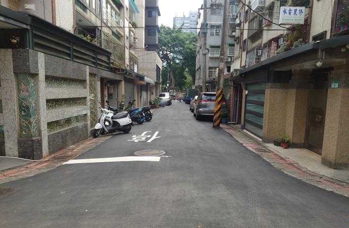 圖3士林區德行東路109巷73弄路面更新後1