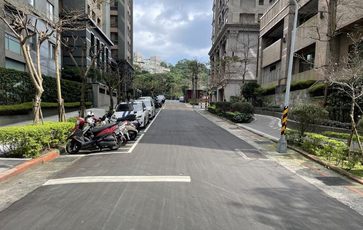 圖5內湖區金湖路65巷路面(更新後2)