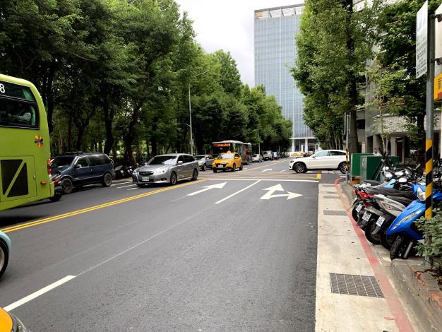 圖7 逸仙路（忠孝東路4段至仁愛路4段）施工後照片3.JPG