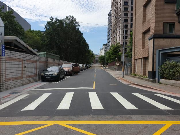 圖4、忠順街2段85巷道路施工後1