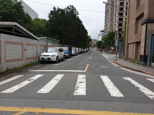 圖3、忠順街2段85巷道路施工前1