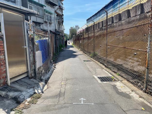 圖03-北投區豐年路2段路面照片(更新前)