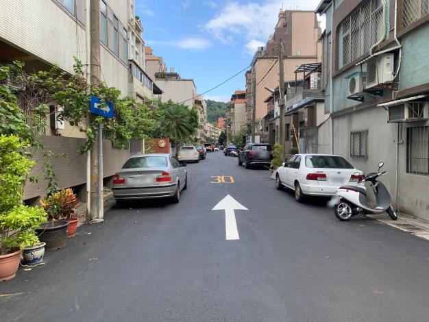 06-士林區士東路200巷31弄路面照片(更新後)