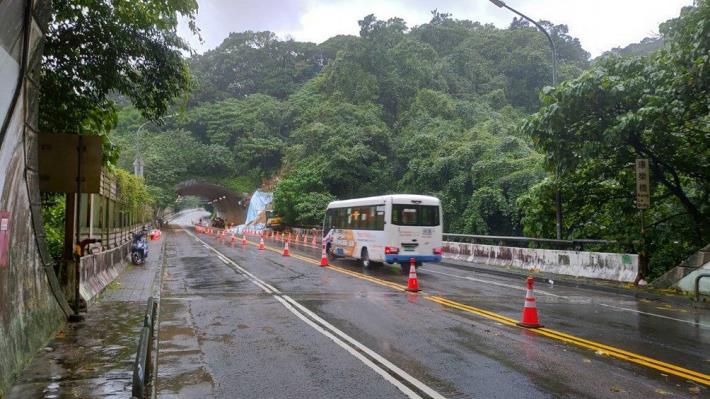 圖6搶通後通車情形