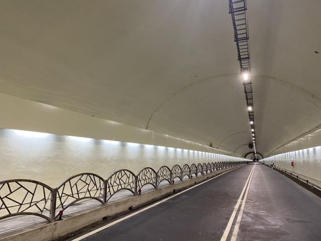 圖3 自強隧道施工後照片.JPG