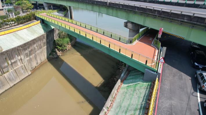 圖5跨越大坑溪自行車橋全景空拍-3