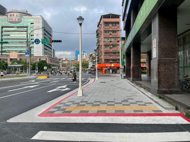 圖2松隆路人行環境改善完工照片