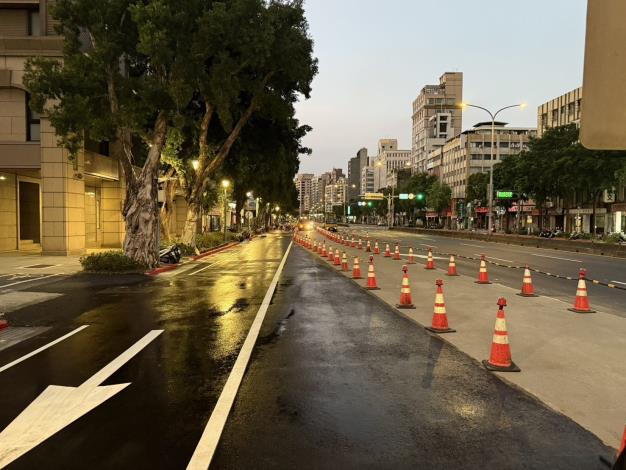 圖7 半剛性鋪面施工完成照-2