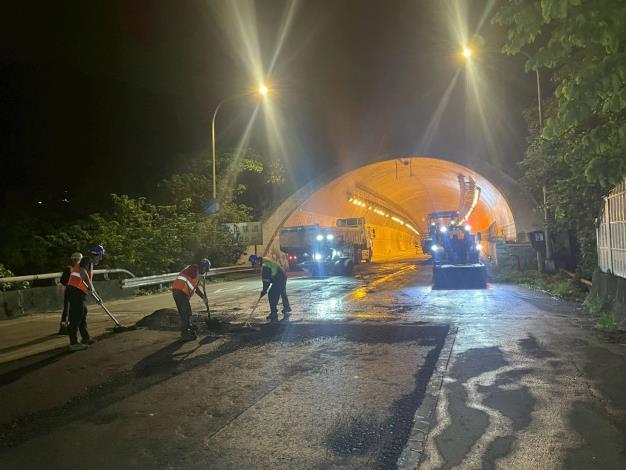 圖2 路基改良作業