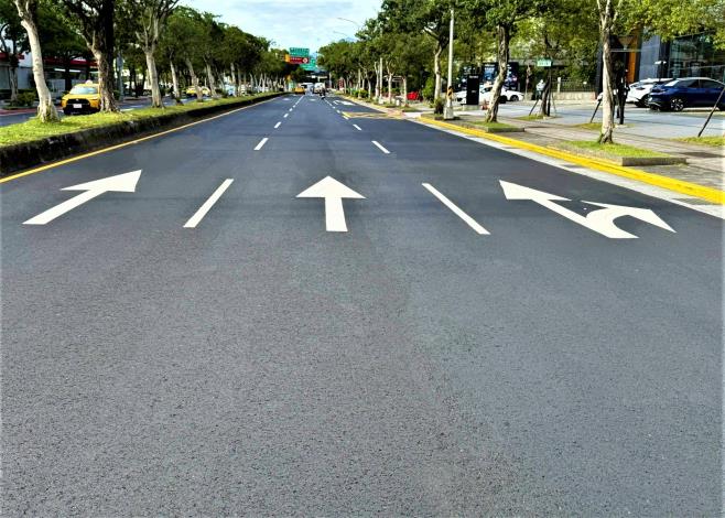 圖8 舊宗路一段（新湖一路往民權東路6段方向）路面更新完成