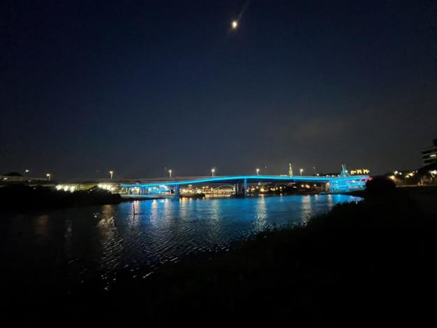 圖08民權大橋景觀橋夜間情境照明