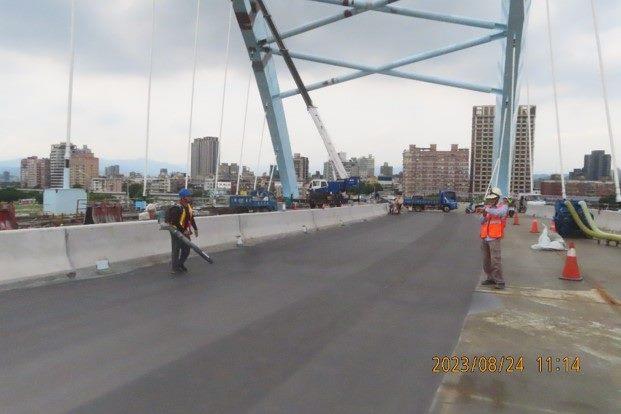 11208-鋼床板AC舖築