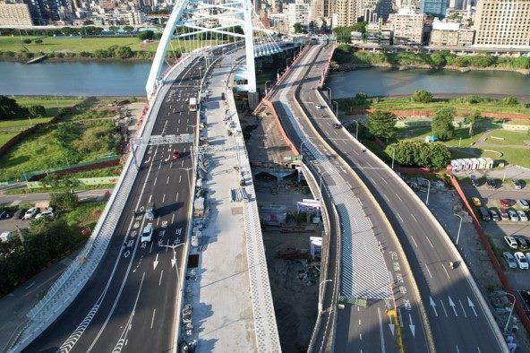 11210-主橋施工現況(新北端)