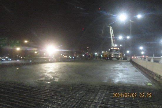 11302-主橋橋面版混凝土澆置