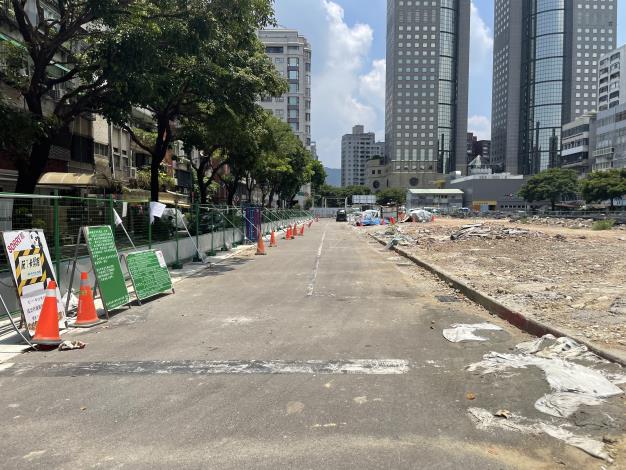 11107-水利處排水改道工程-四維路192巷.JPG