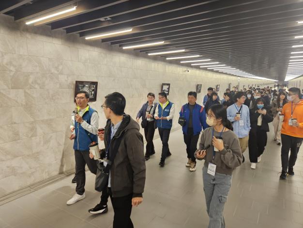 圖2. 常德街人行地下連通道實地參訪