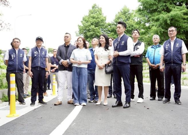 圖4蔣萬安市長視察工程