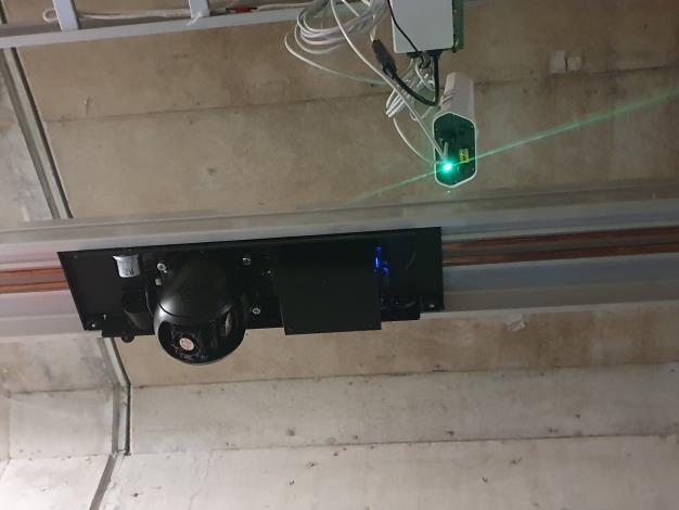 Figure 7 Common duct inspection and patrol robot-trial phase (interior equipment)