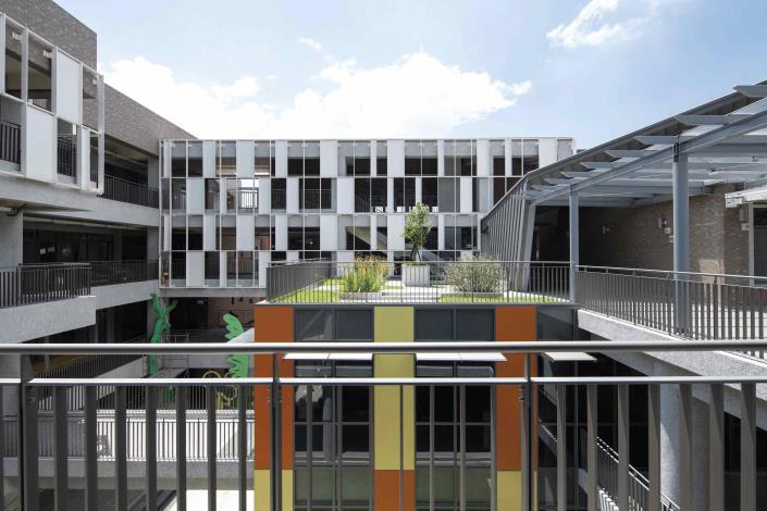 Figure 3 – Recent photo of the completed Taipei Yongjian Elementary School
