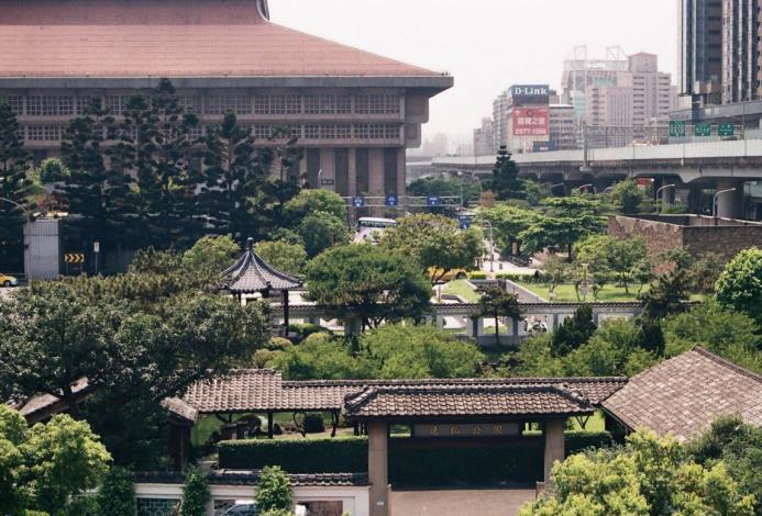 圖6.台北車站旁的寧靜小天地