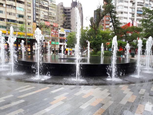 圖七、北投公園親水噴泉設施