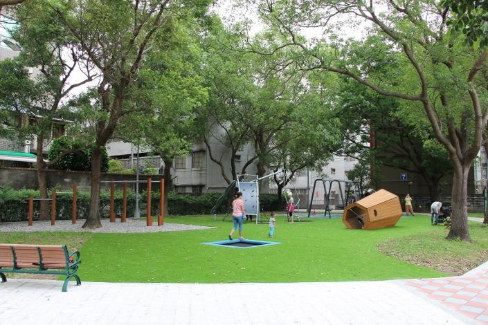 圖1.榮富公園