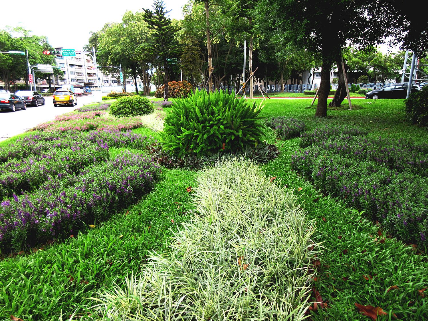 臺北市政府工務局公園路燈工程管理處 新聞稿 道路綠地小巧思敦煌環北施放白日煙花秀