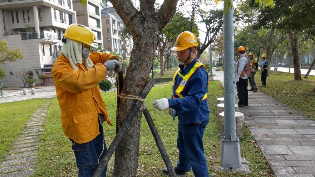 臺北市政府工務局公園路燈工程管理處 新聞稿 米塔颱風來襲北市公園處完成防颱整備