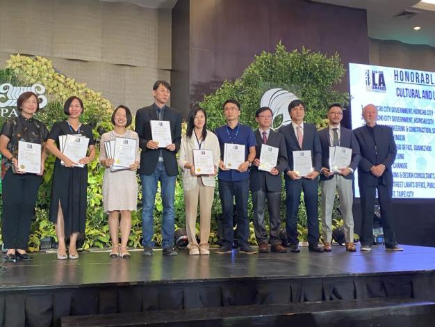 照片2：「臺北行旅廣場」榮獲「文化及城市景觀類」榮譽獎
