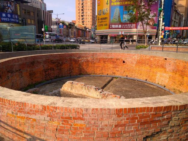 (圖1) 重現「大稻埕圓環防空蓄水池」