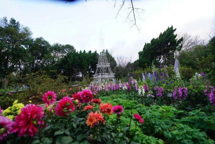 園區以溫帶花卉布置