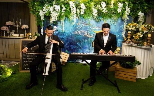 圖6 浪漫組曲點歌秀，悠揚輕音樂與民眾度過玫瑰假日。