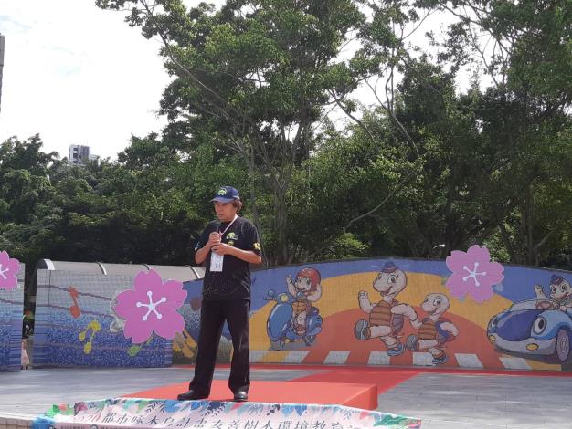 圖五_由大安森林公園之友基金會楊平世執行長致詞為活動展開序幕